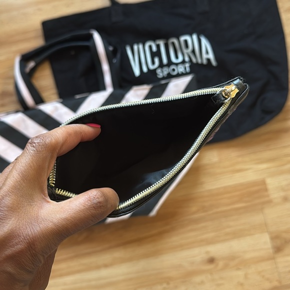 Victoria's Secret Totes Bundle (EUC) - Picture 9 of 13